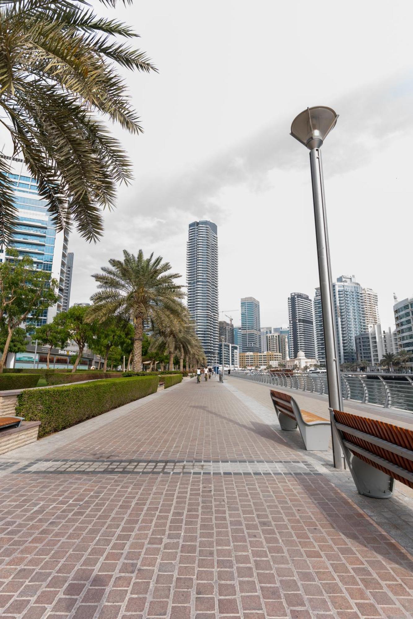 Holidays R Us 2 Bedroom Panoramic View Apartment Dubai