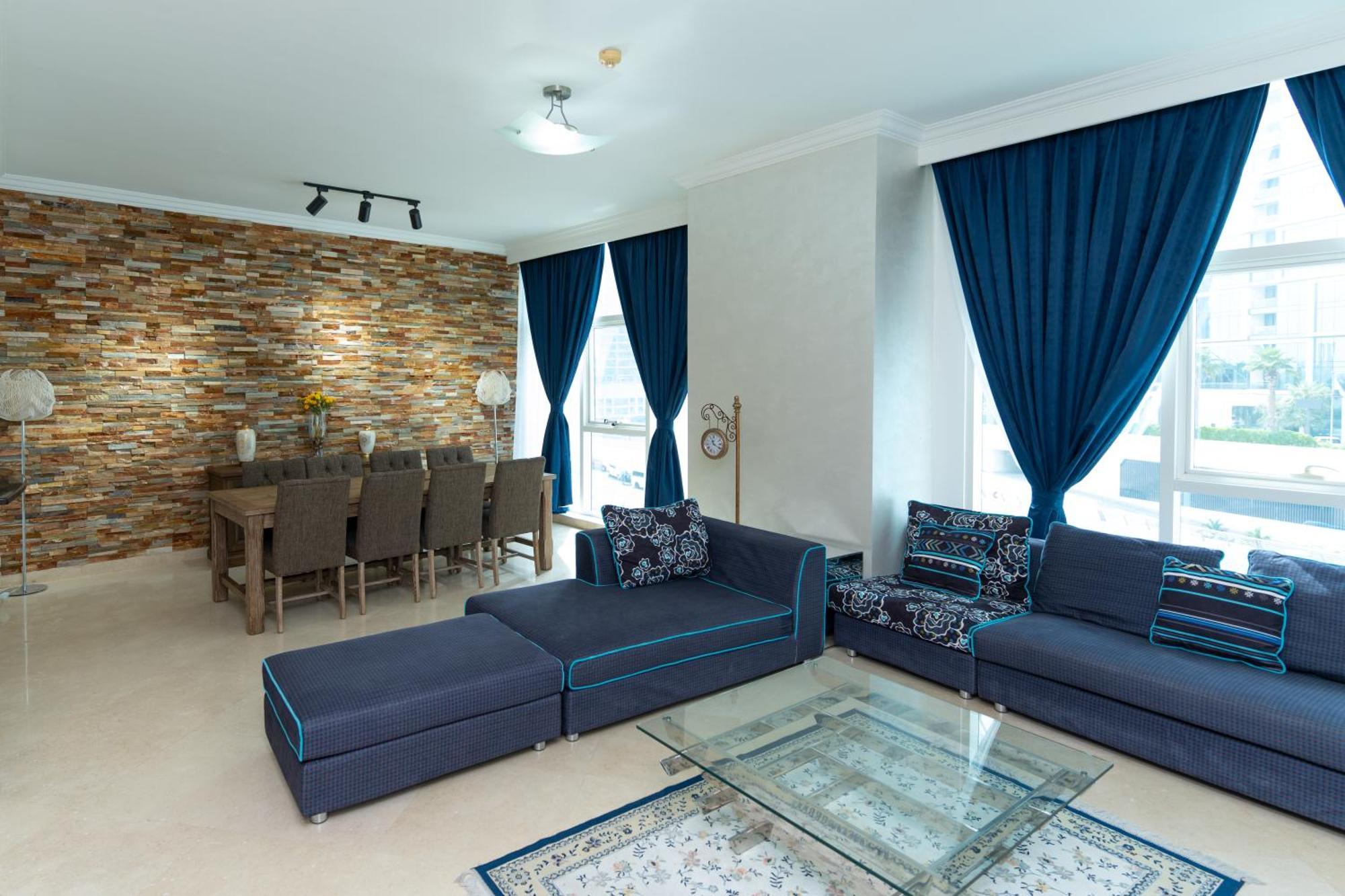 Apartment Holidays R Us 2 Bedroom Panoramic View Dubai
