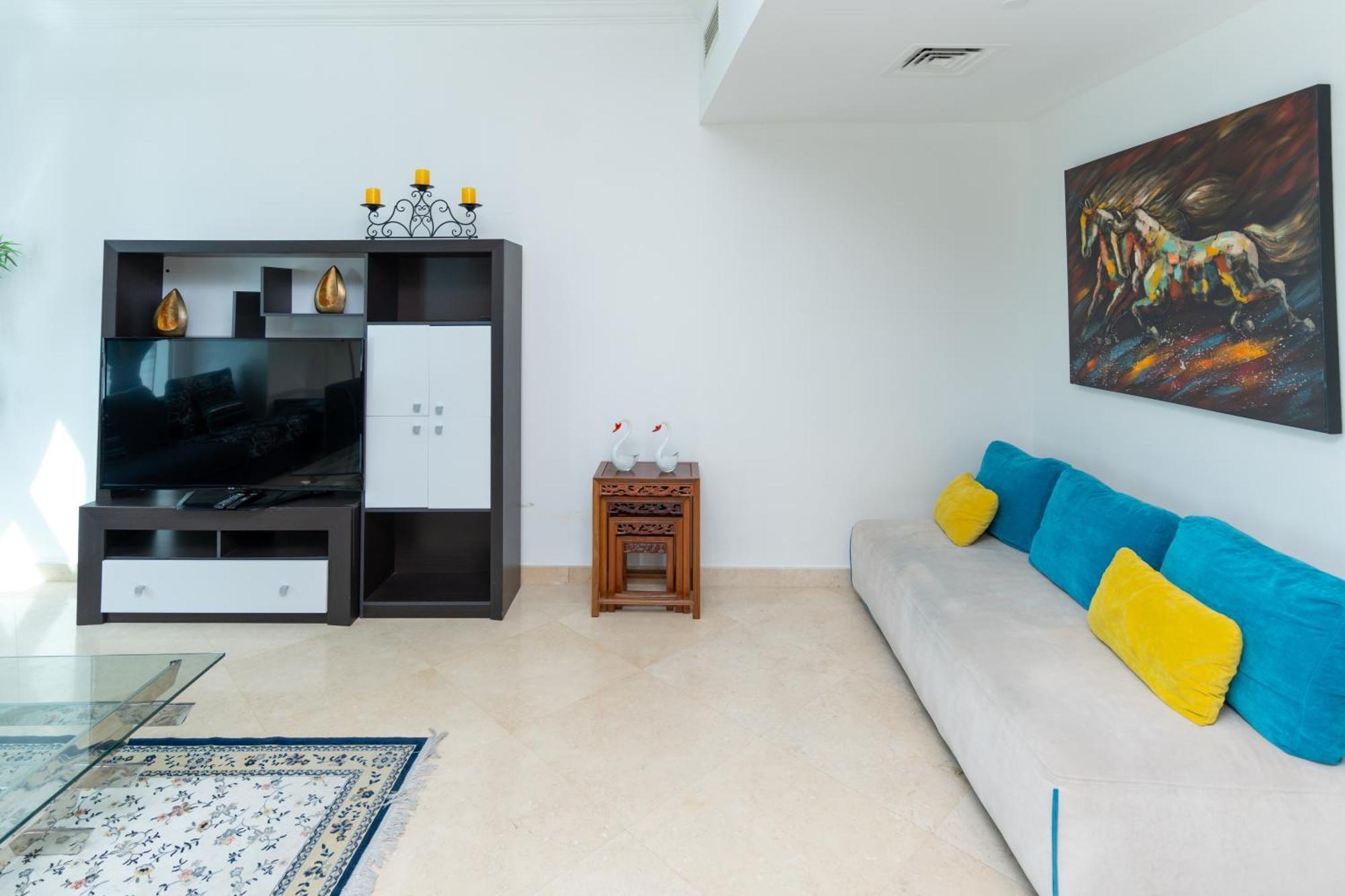 Holidays R Us 2 Bedroom Panoramic View * Dubai