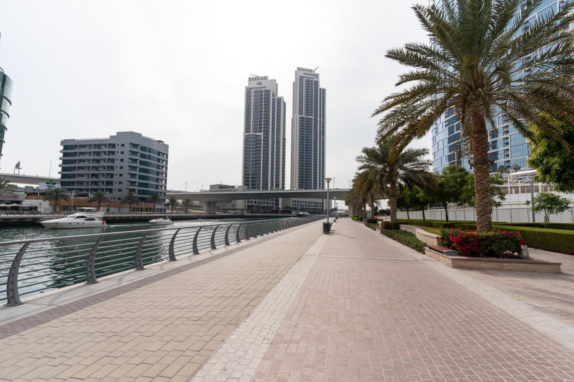 Holidays R Us 2 Bedroom Panoramic View Apartment Dubai