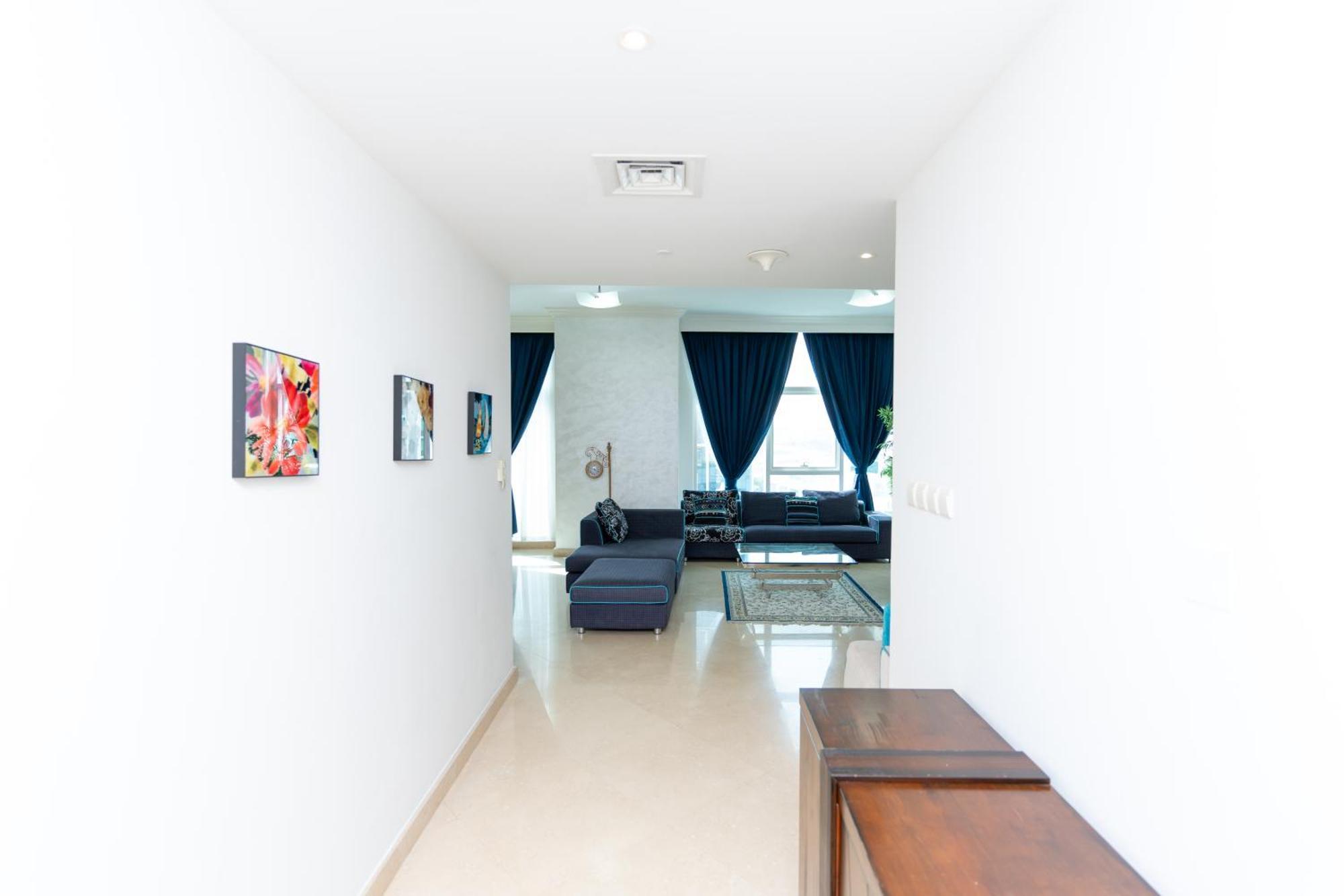 Apartment Holidays R Us 2 Bedroom Panoramic View